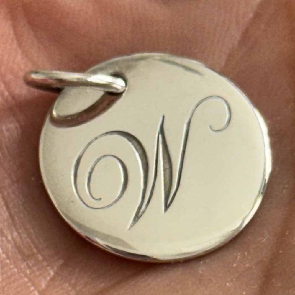 Tiffany & Co. Silver Notes Alphabet disc charm pendant letter W - Picture 3 of 7